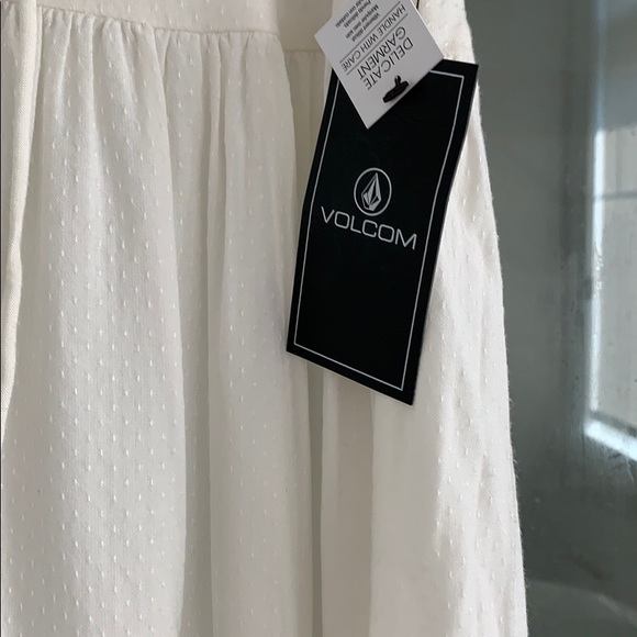 Volcom Pretty Sleeveless White Top - Picture 5 of 9